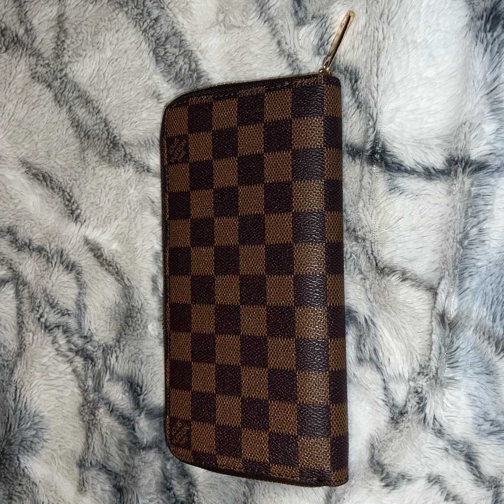 Lv checkered wallet brown
